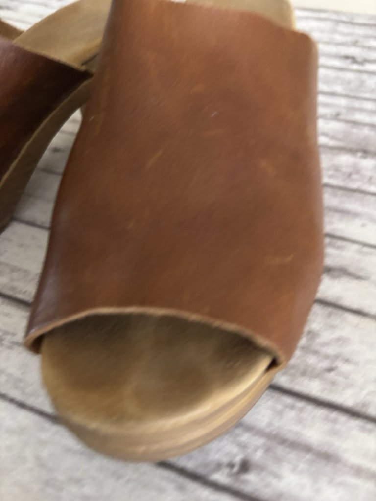 Women’s Leather Open-Toe Brown Clog Mules — image 6 of 8